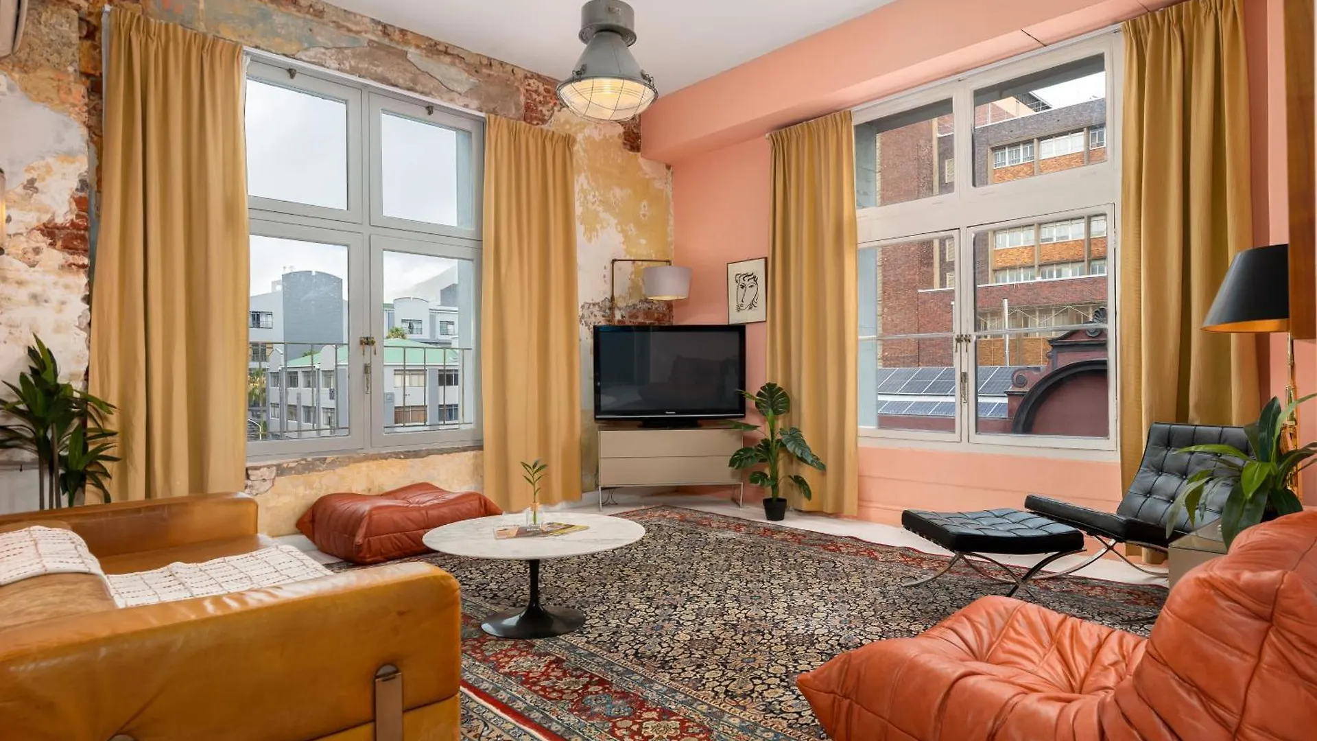 Wolroy House Apartments Cape Town