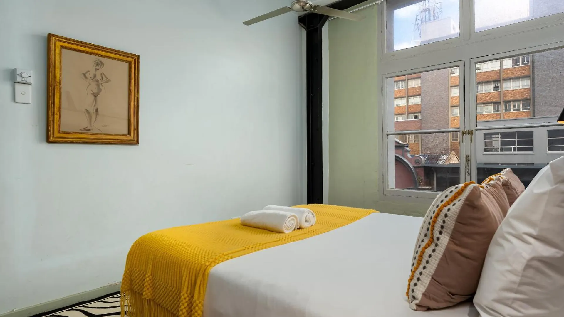 Wolroy House Apartments Cape Town