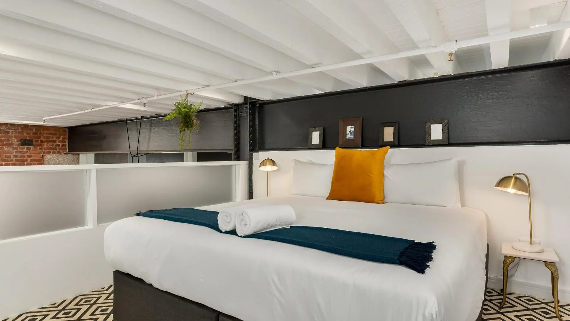 Wolroy House Apartments Cape Town South Africa